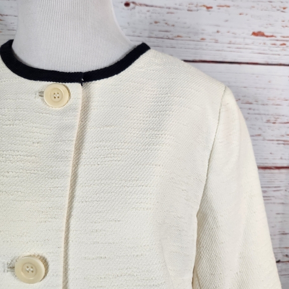 TALBOTS Twill Knit Jacket Ivory and Black Size 10 New With Tags - Picture 3 of 8